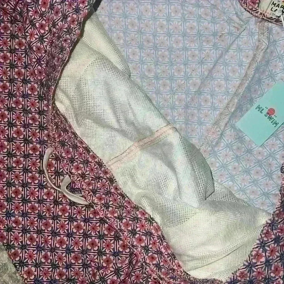 5" Swim Trunk in Faded Rose Geo Print - Picture 6 of 9